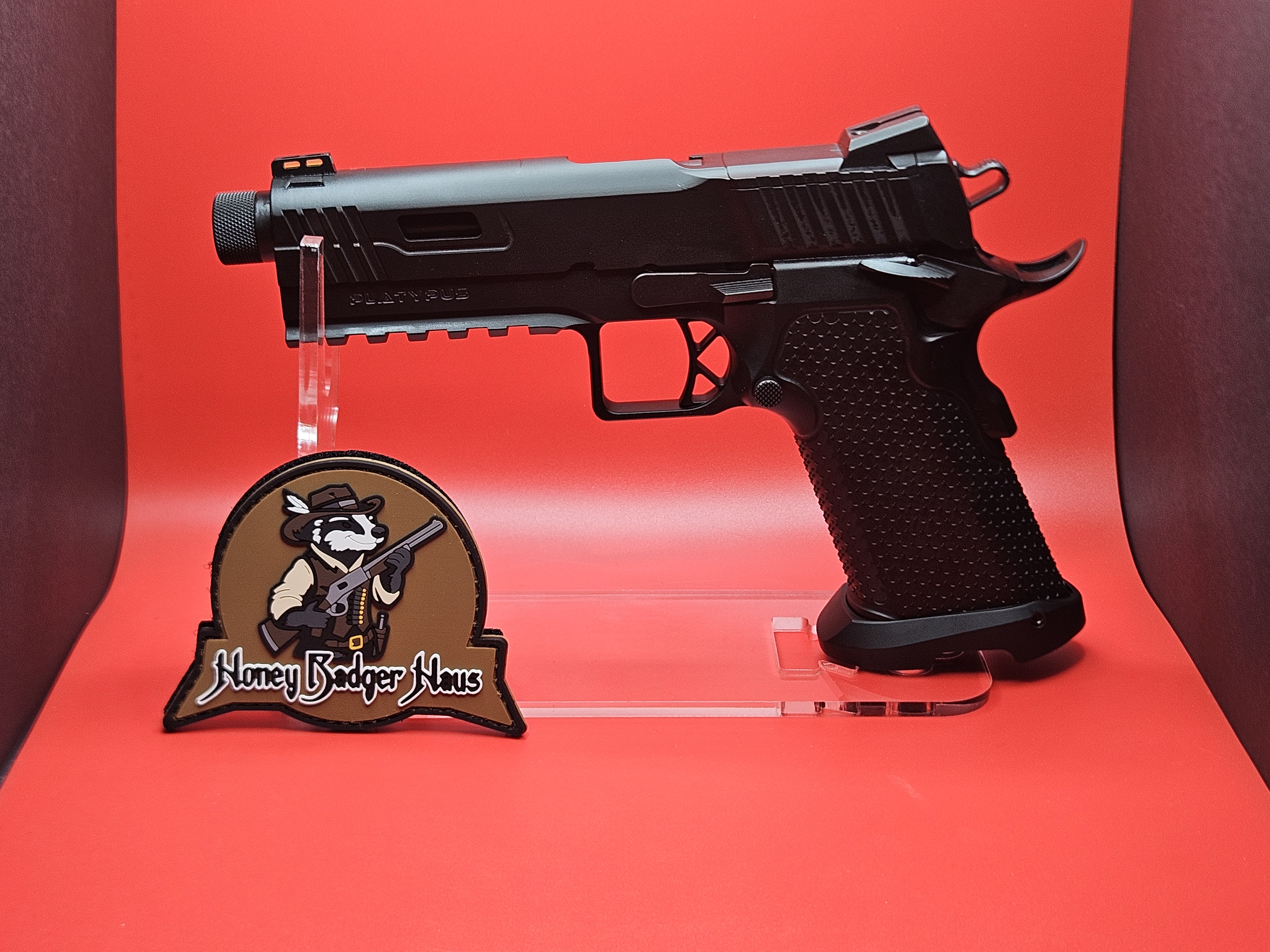 Platypus 17 Commander 1911 w/ Threaded Barrel